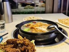 -九寨特色牦牛肉汤锅 羊肉汤锅