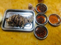 手抓羊肉-青海名吃尕张娃非遗烤肉(海湖总店)