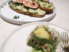 无花果手撕鸡肉tapas-Toris(LuOne凯德晶萃广场店)