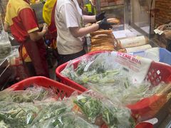 -Bánh Mì Huynh Hoa