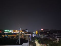 -悦吧·360°全景天台酒吧(象山店)