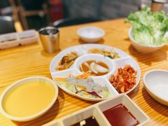 餐前小菜-喜来稀肉(北外滩白玉兰广场店)