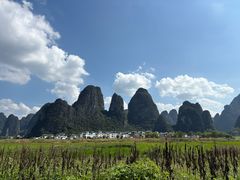 -钟山水墨田园