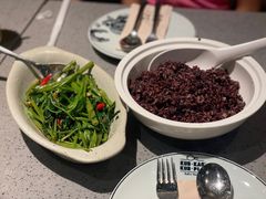 -Kub Kao Kub Pla (Terminal21)