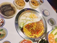 -卤校长重庆火锅(国兴店)