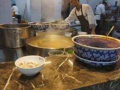-马德元纯汤牛肉面(太奥广场店)