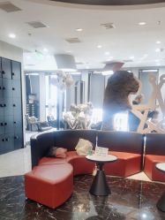 -TOP HAIR SALON