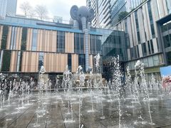 -优衣库(深圳万象天地旗舰店)