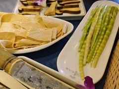 -鲜念蒸汽石锅鱼(红山6979店)