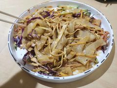 五彩拉皮-大眼锅贴水饺(河东店)