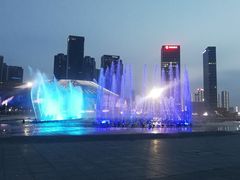 -东港音乐喷泉广场