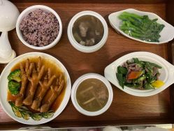 -梓爱月子中心(花都店)