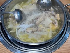 -池云涧自然椰子鸡(万泰汇店)
