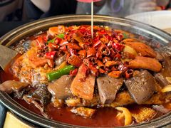 -辣尚瘾·烤鱼·新川菜(交大直营店)