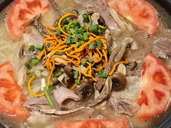 -乡土特色.冷锅鱼.牦牛肉汤锅