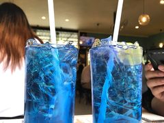-蝶豆花蓝面条