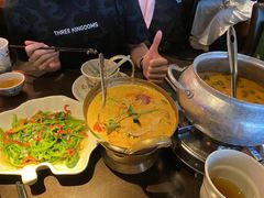 -大头虾越式风味餐厅(光明广场店)