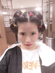 -苑苑发型设计