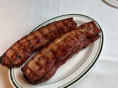 -Wolfgang’s Steakhouse 沃夫冈牛排馆(上海白玉兰广场店)