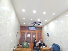 -刘信牛羊肉泡馍小炒(回民街店)