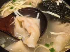 -馋三尺蟹粉小笼(人民广场店)