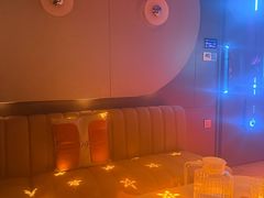 -凡花主题KTV(天虹店)