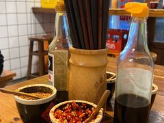 -矮子粉店1985·长沙米粉(湘春路店)