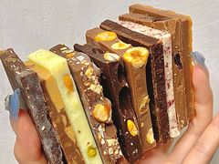 -Laderach 莱德拉(上海环贸iapm店)