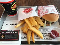-FATBURGER 特富客汉堡(外交公寓店)