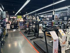 -迪卡侬(西三旗店)