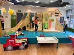 -乐融婴幼儿成长中心(四季青校区)