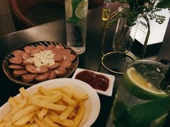 -爵士花园音乐酒吧餐厅