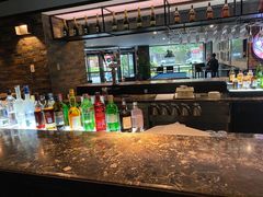 -上海锦江汤臣洲际大酒店柒酒廊
