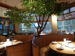 -蜜桃餐厅·伴山(湖滨商业街店)