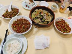 -笨罗卜浏阳菜馆(龙华鹏润达店)