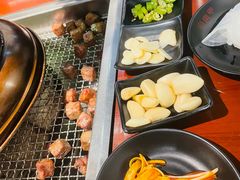 -肉甲韩国木炭烤肉(新壹街1店)