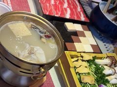 -慢丽江·云南野生菌土鸡锅(付家庄店)