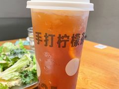 手打柠檬茶-乐凯撒披萨·烤鸡(曜一城店)