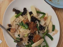 荷塘素食-德胜轩正宗顺德菜(宝安沙井会展中心店)