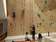 -ROCKPLUS攀岩馆(环宇城店)