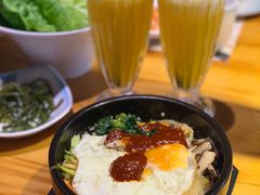 五花肉拌饭-唯成•韩国炭火烤肉 유성고기