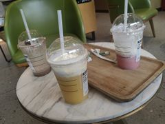 -星巴克臻选(深圳龙华红山天虹店)