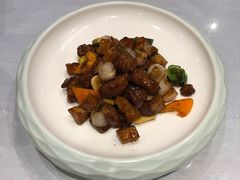 香煎上腦牛肉粒-京味斋·北京烤鸭(北京南站洋桥店)