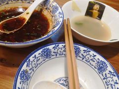 -杨三孃跷脚牛肉(西外棕榈岛店)