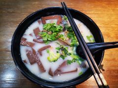 -鸭小妹鸭血粉丝(老门东店)