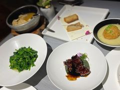 鲜鸡油爆炒豌豆尖-三利音·浦之舟(滨江大道店)