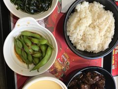 -老娘舅餐厅(黄龙体育中心店)