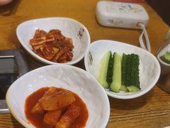 -喇喇排骨火锅·传统韩式脊骨汤(望京西园总店)