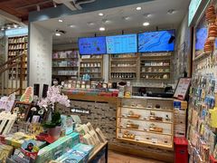 -猫的天空之城概念书店(苏州平江店)