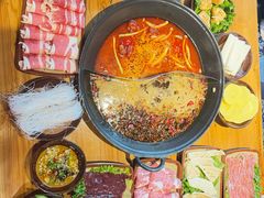 -壹兆圆重庆火锅手工炒底料(长白格林玫瑰湾店)